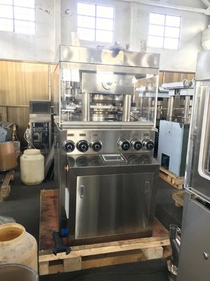 Presse à comprimés rotative à grande vitesse avec 57 stations, capacité de 410 400 pièces/heure et système de lubrification automatique fournisseur