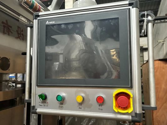 Presse à tablettes haute vitesse entièrement automatique avec une capacité de 462000 PCS/H et une pression principale de 100 kN fournisseur