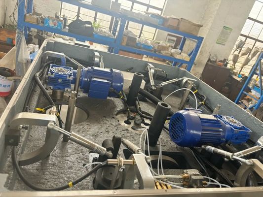 Presse à comprimés rotative à grande vitesse avec une capacité de 355200 PCS/H, une pré-pression de 20 kN et 37 stations pour la production pharmaceutique fournisseur