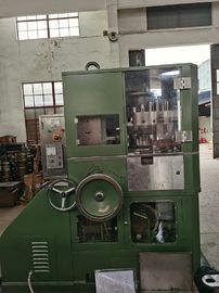 Presse à mouler de poudre de carbone de fluorure du lithium 250KN pour le produit chimique fournisseur
