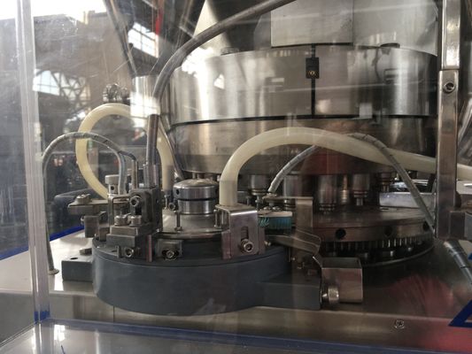 Comprimé TIANHE dans la machine de compression de comprimés à noyau de comprimé avec écran tactile fournisseur