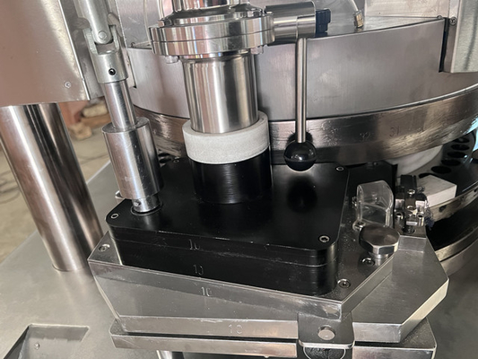 TIANHE Suppléments de mastication machine de compression de comprimés à grande vitesse pour la forme de capsule fournisseur